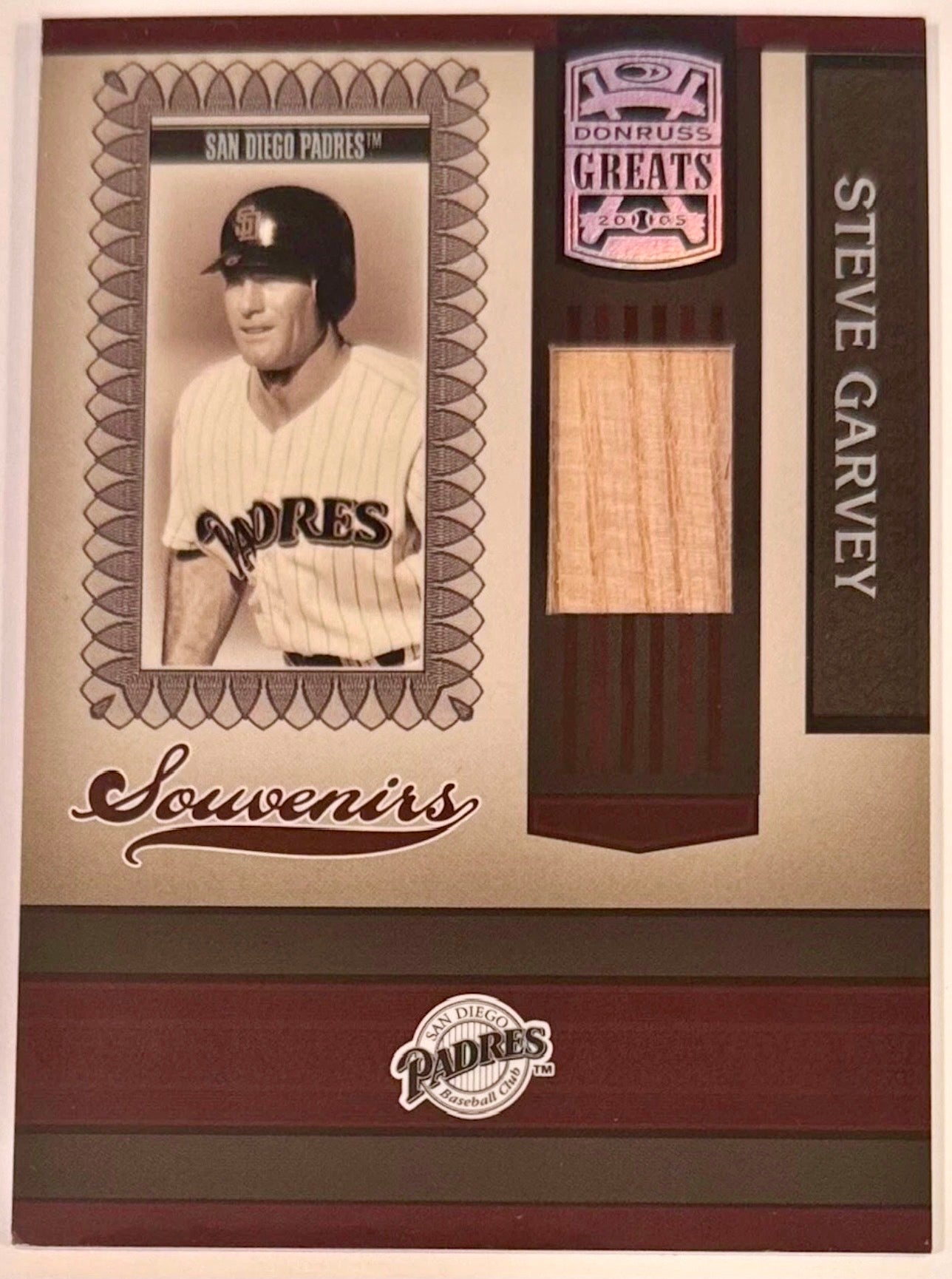 2005 DONRUSS GREATS STEVE GARVEY SOUVENIRS GAME USED BAT CARD #S-7