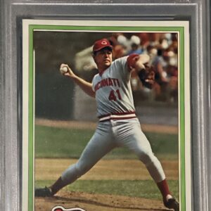 1981 Topps Tom Seaver #220 • PSA 7
